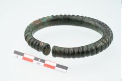 Foto von Bronzearmreif (NHMW-PRAE-024073)